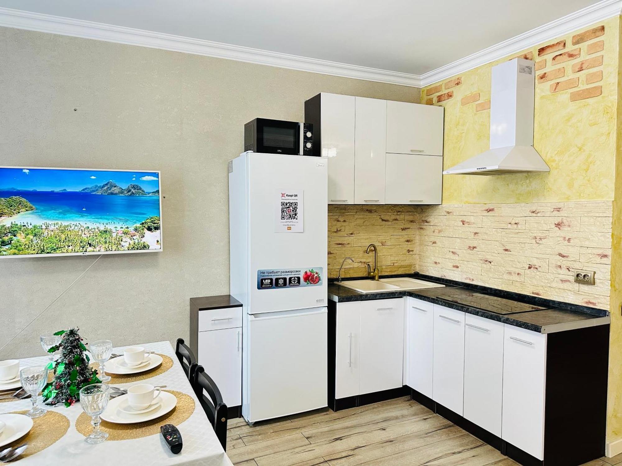 Vostochnyi Park Apartament In The Center Of Almaty Apartment ภายนอก รูปภาพ