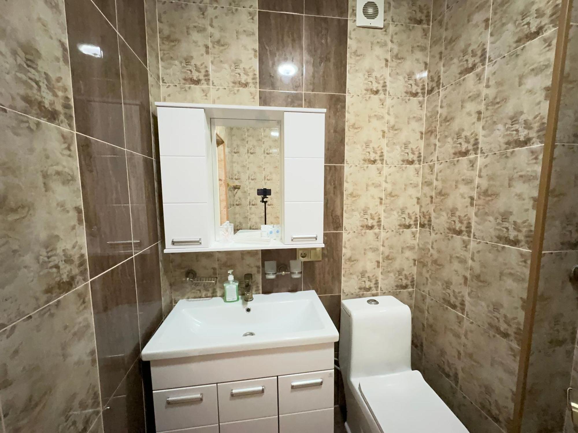 Vostochnyi Park Apartament In The Center Of Almaty Apartment ภายนอก รูปภาพ